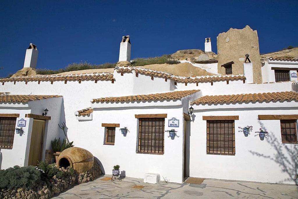 Апартаменты Cuevas La Atalaya Уэскар Номер фото