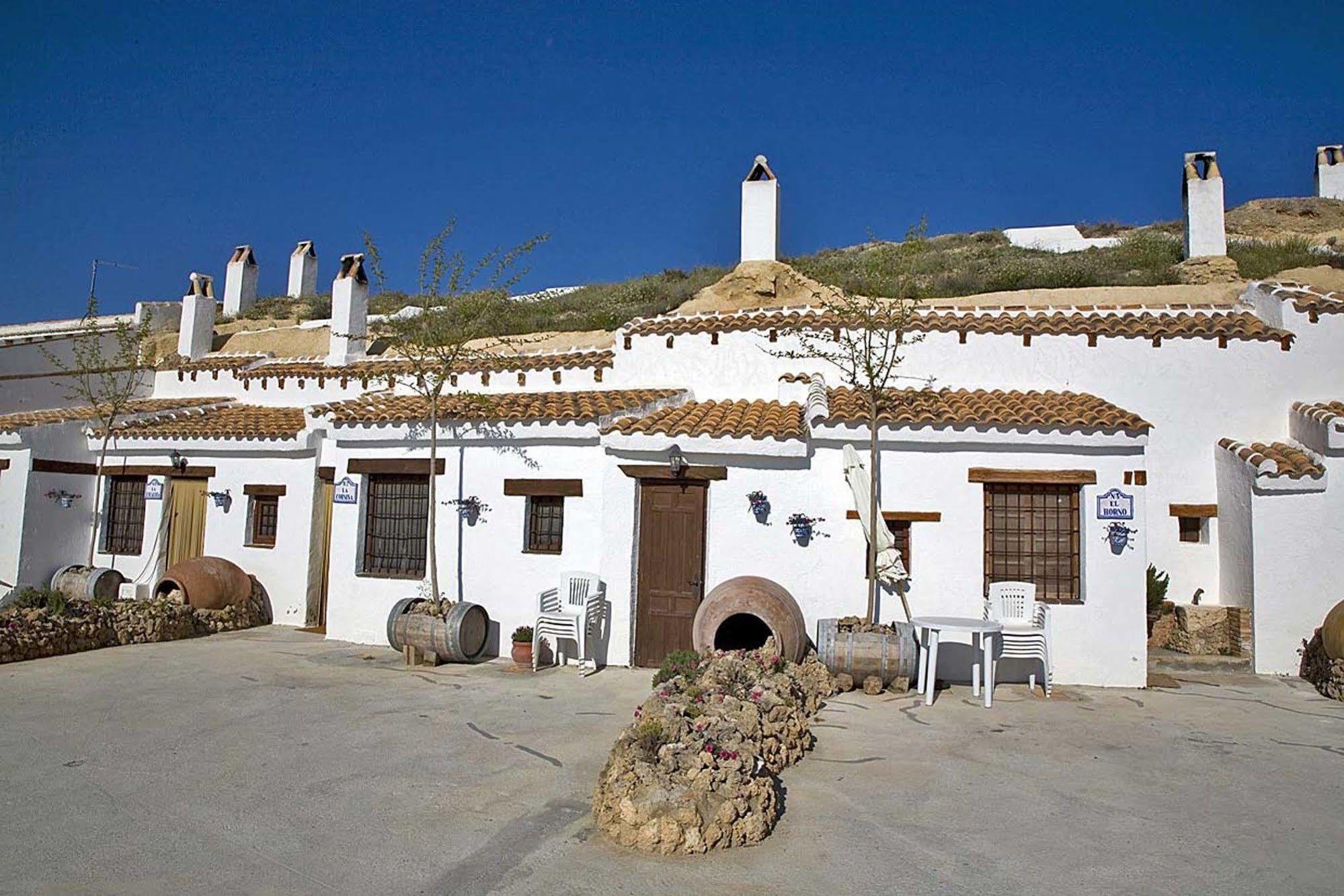 Апартаменты Cuevas La Atalaya Уэскар Экстерьер фото